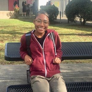 Meet your Posher, Khaila